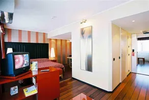Reval Park Hotel & Casino - Image 3