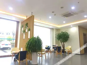 HanTing Hotel (Binhai Wuyue Plaza) - Image 2