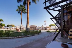 Paradise Beach Resort - Image 4