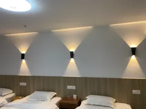 Kunshan Biyitian Hotel - Image 3