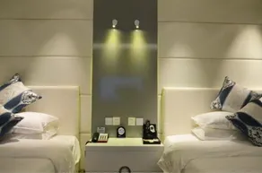 Zijun Fashion Hotel - Image 3