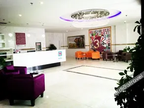 Yongdeng Renault Business Hotel - Image 2