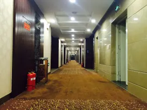 Jinding International Hotel - Image 4