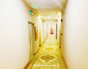 Royal Holiday Hotel (Shenzhen Bao'an Langxin Commercial Street Branch) - Image 5