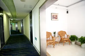 Home Inn Selected Hotel (Changzhou China Dinosaur Park Wanda Plaza Branch) - Image 5