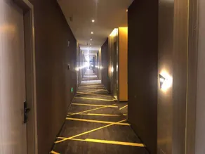 IU Hotel Zhengzhou University First Affiliated Hospital East Campus High Speed Railway Park Metro St - Image 5
