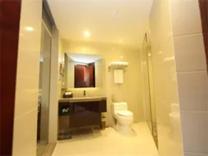 Vanilla Garden Hotel - Image 2