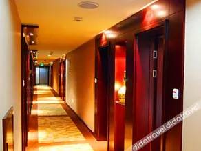 Caihe Hotel - Image 2