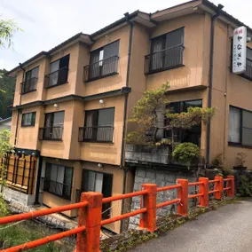 Yanagiya Inn Flower Lights - Image 1