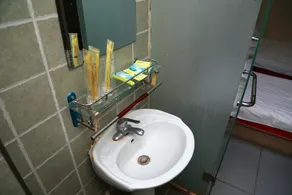 Kupai Fashion Hotel - Image 4