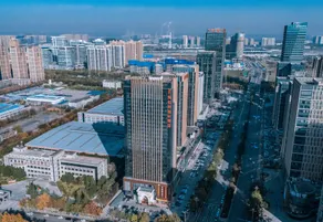 Vienna International Hotel (Xi'an North Railway Station) - Image 2