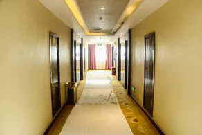 Dinis Garden Hotel - Image 4