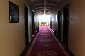 Caohai International Hotel - Image 4