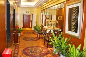Jingda Hotel (Shenzhen Huangbeiling Subway Station) - Image 2