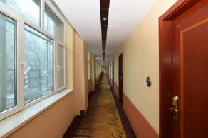 Xinging jiayi Shiguang Hotel - Image 5