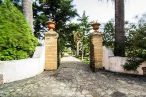 Apulia Hotel Borgo Torre Artale - Image 3