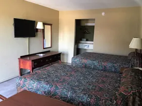 Garden Inn and Suites Hogansville - Image 4