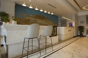 Super 8 Select Hotel - Image 5