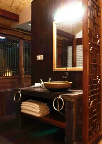 Lijiang Liuyue Tang Inn - Image 2