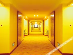Tongcheng Business Hotel - Image 4
