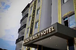 Black Pearly Hotel - Image 5