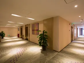 Lavande Hotel - Image 4