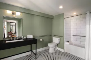 Inns At The Equinox - Image 5