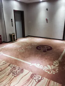 Xinyue Chain Hotel (Pingliang Greenland Plaza) - Image 4