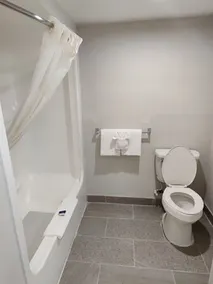 Rodeway Inn Lumberton Central - Image 3