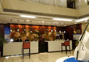 Qianzhou Yijia Hotel - Image 4