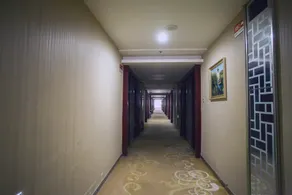 yihao Hotel (Qingyang Xifeng Xiao Shen Zi) - Image 2