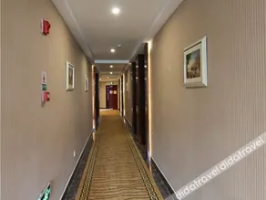 Super 8 Hotel (Zhenjiang Baota Road Xijindu) - Image 4