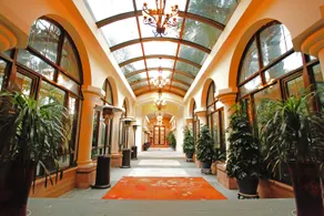 Tianyu Garden Hotel - Image 5