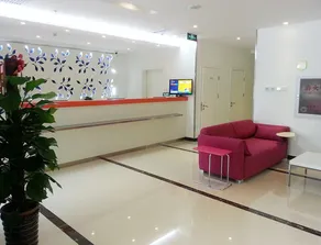 Super 8 Hotel (Beijing Jianguomen Subway Station Capital Children's Research Institute) - Image 4