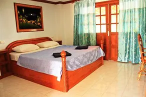 Lam Sai Village Hotel - Image 4