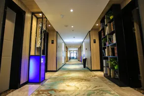 Fanxian Water Lily Dream Hotel - Image 5