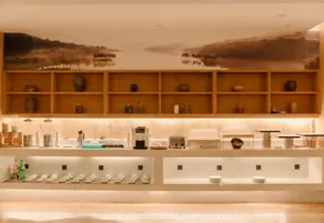 Junyu International Hotel - Image 3