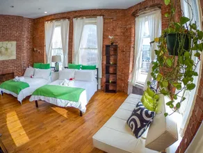 NYC Empire Apartments - Image 2