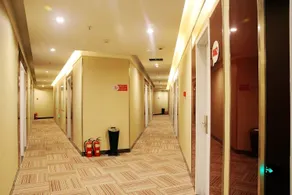 Shell Hotel Qingdao Beer Street Taitung Subway Station - Image 5