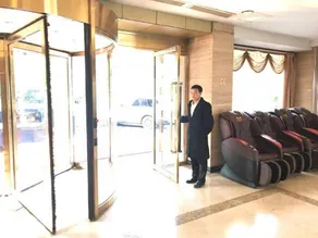 Xihu Lingyin Chunmei Hotel - Image 2