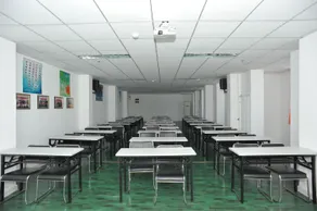Yiju Hotel (Tianjin Binhai Seventh Avenue Branch) - Image 3