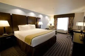 Holiday Inn Express & Suites Austin NW - Lakeway by IHG - Image 5