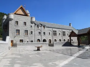 Scottish Castle - Image 4