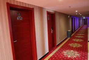 Super 8 Hotel (Lvliang Railway Station & Lvliang College Branch) - Image 4
