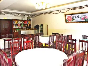 Emeishan Lancuiju Lodge - Image 4
