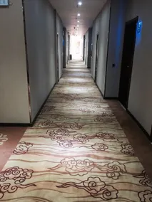 Xinyue Chain Hotel (Pingliang Greenland Plaza) - Image 5