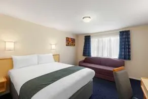 Days Inn By Wyndham Sutton Scotney South - Image 4
