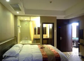Wanjia Lakefront Hotel Changchun - Image 5