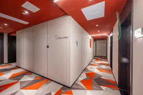Home Inn Plus Hotel (Beijing South Railway Station You'anmen Branch) - Image 2