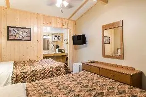 Days Inn Rice Lake - Image 3